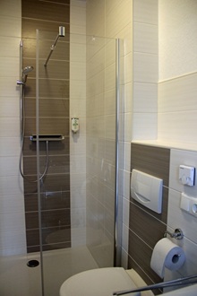 Gästebad im Hotel Parkschänke Zabeltitz